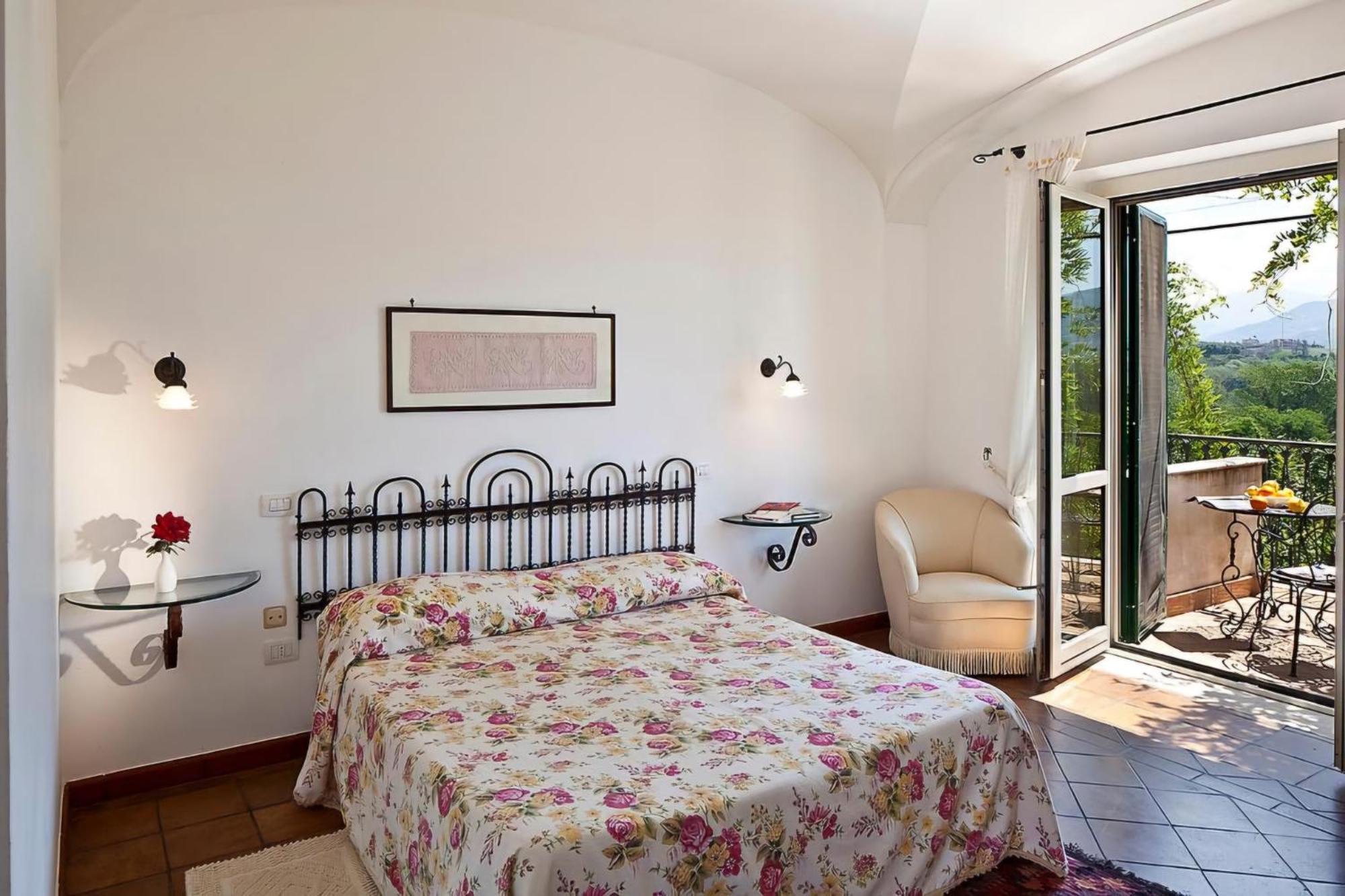 Hotel Villa Rizzo Resort And Spa San Cipriano Picentino Habitación foto